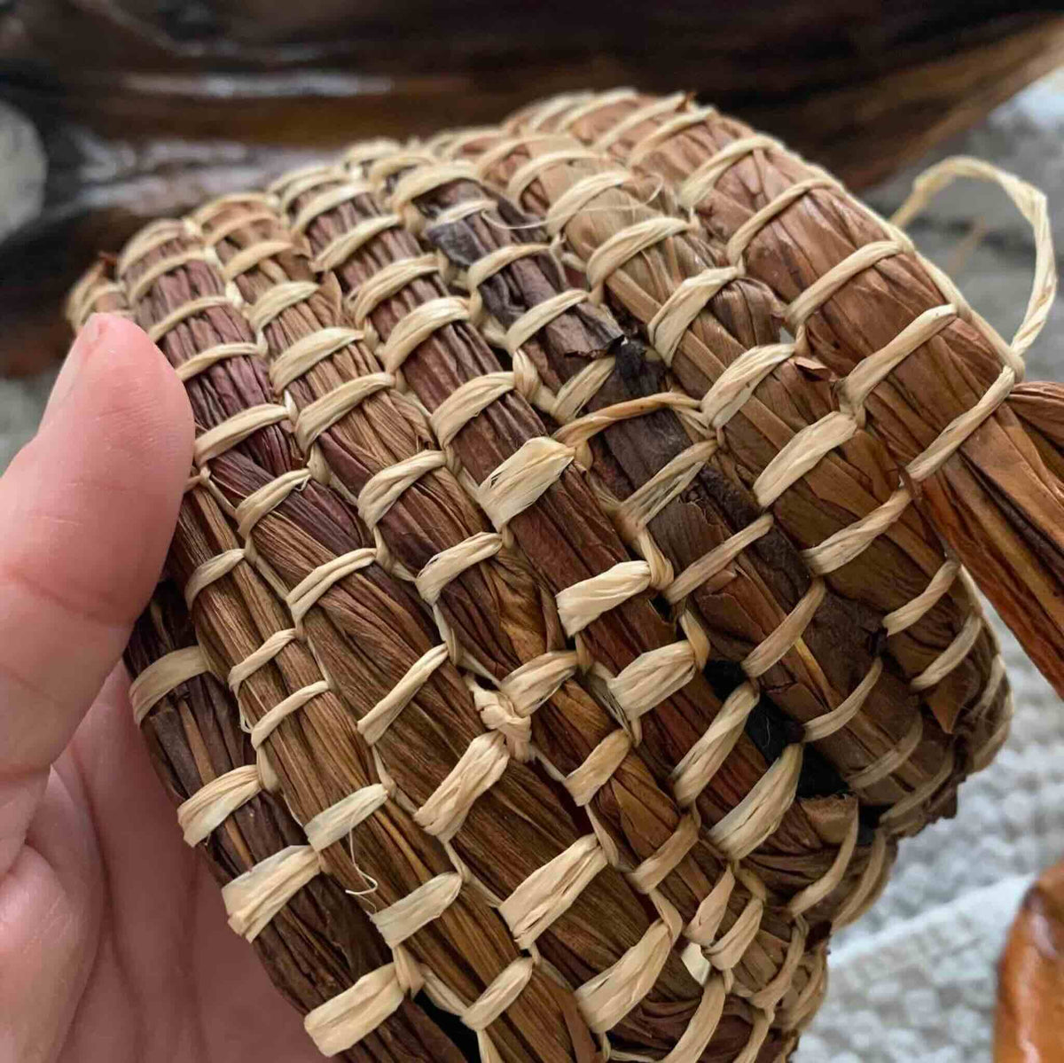 Ora Fabulous Fibres Raffia used in a weaving in progress