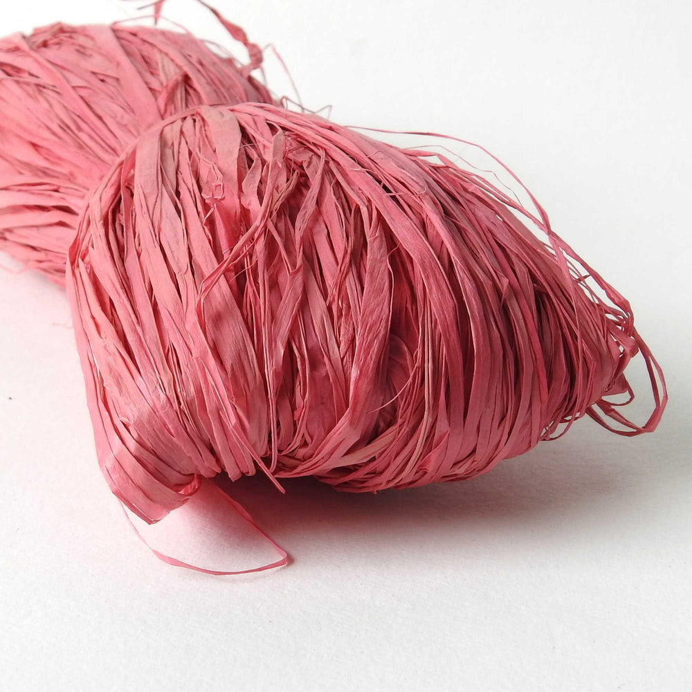 
                      
                        Raffia yarn in Carnation. Raffia yarn for crochet, weaving, craft. Natural fair trade rafia. Brilliant colours. Eco-friendly Nutscene raffia 
                      
                    