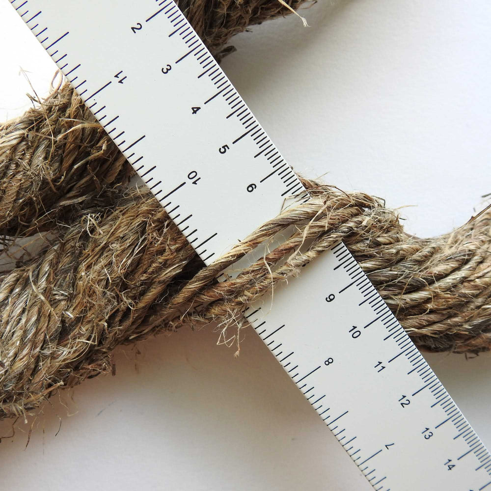 
                      
                        skein of natural ramie fibre. a strong ecofriendly fibre handspun from the bark of the ramie plant. closeup of the thickness of the strands. available in natural and light shades. 
                      
                    