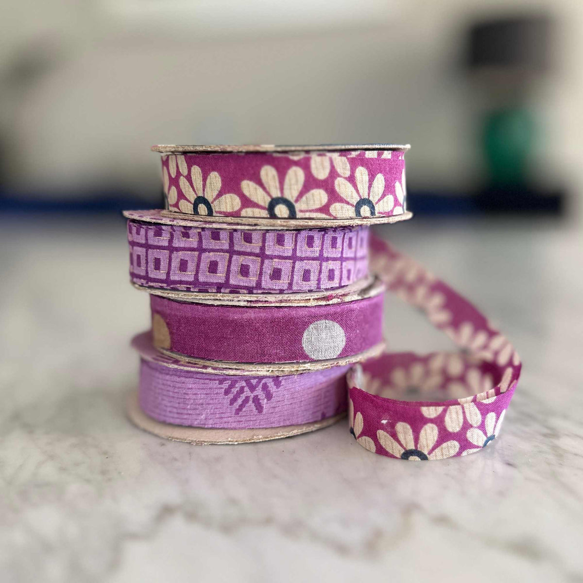 Fair Trade Upcycled Cotton Sari Ribbon – ORA Fabulous Fibres