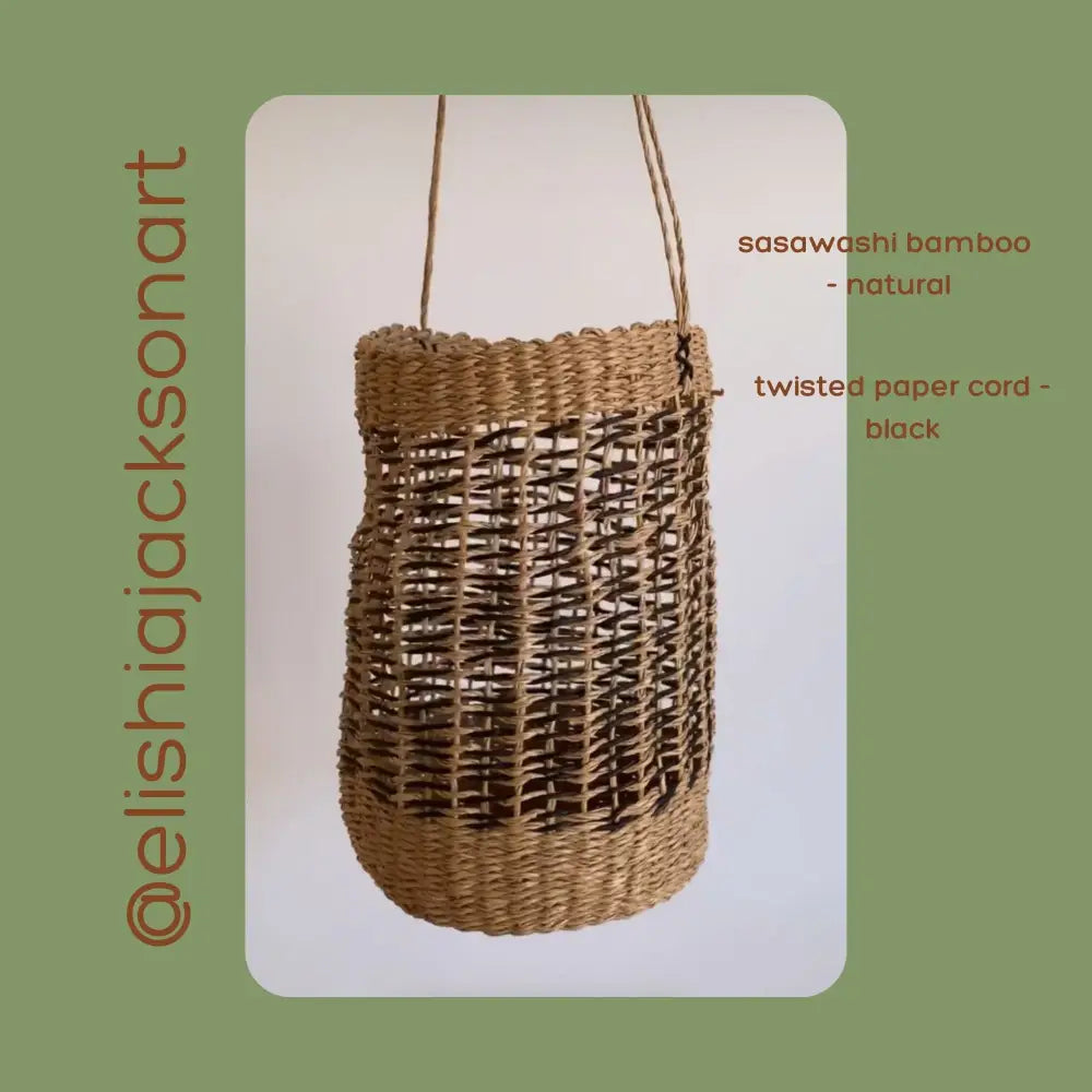 
                  
                    Basket weave by @elishia.jackson.art using Paper String Yarn in Kraft and Sasawashi Bamboo in Black 
                  
                