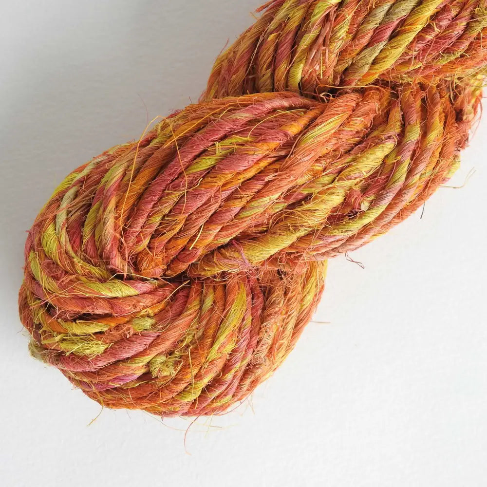 
                  
                    raw banana yarn for basket making, weaving, mats, bags, macrame, plant hangers. Natural twine. eco friendly bast fibre vegan. Rustic finish. Smooth to touch
                  
                