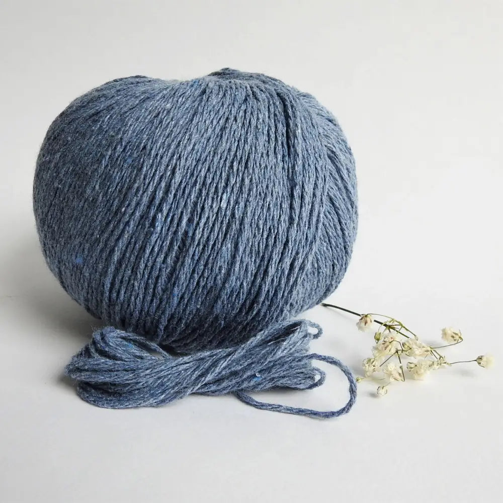 Ball of Chunky Cotton Yarn crafted from recycled denim jeans in colour Denim. Recycled yarn for sweater, scarf, beanie, hat. Natural cotton yarn. Eco Friendly vegan yarn. Pascuali Re-Jeans.